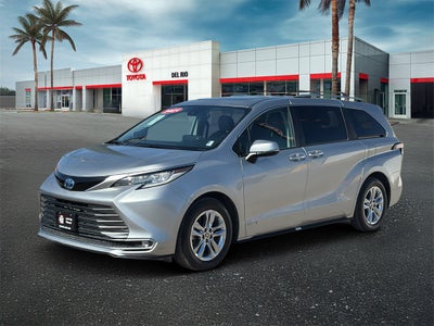 2021 Toyota Sienna Limited 7 Passenger
