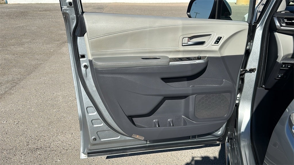 2021 Toyota Sienna Limited 7 Passenger