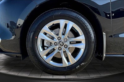 2026 Toyota Sienna Limited 7 Passenger
