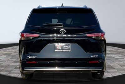 2026 Toyota Sienna Limited 7 Passenger