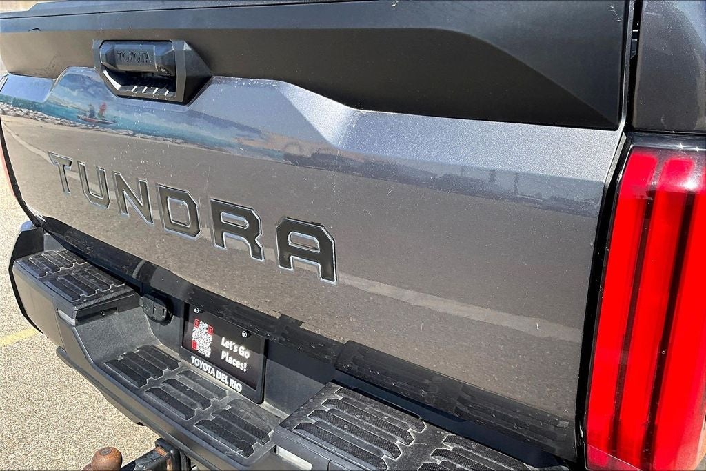 2022 Toyota Tundra SR5