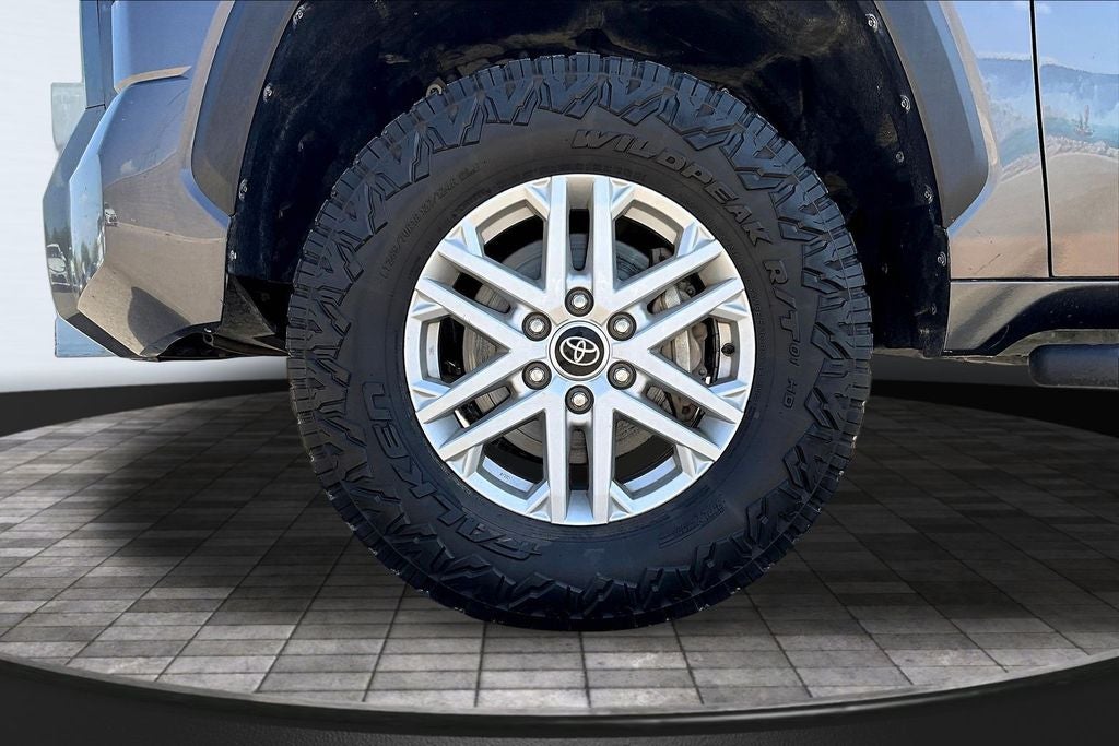 2022 Toyota Tundra SR5