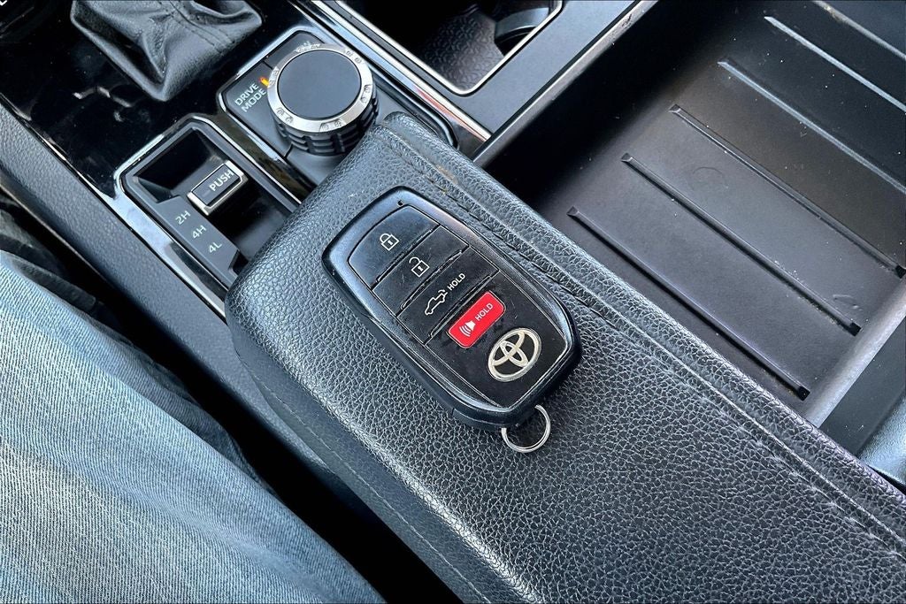 2023 Toyota Tundra SR5
