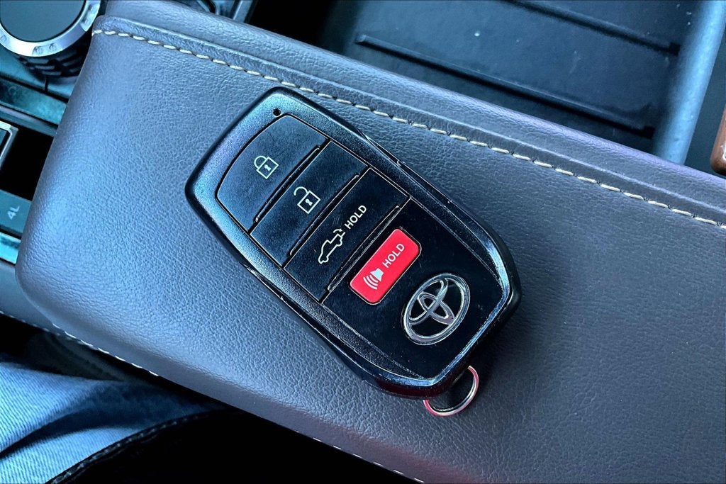 2023 Toyota Tundra Hybrid 1794 Edition
