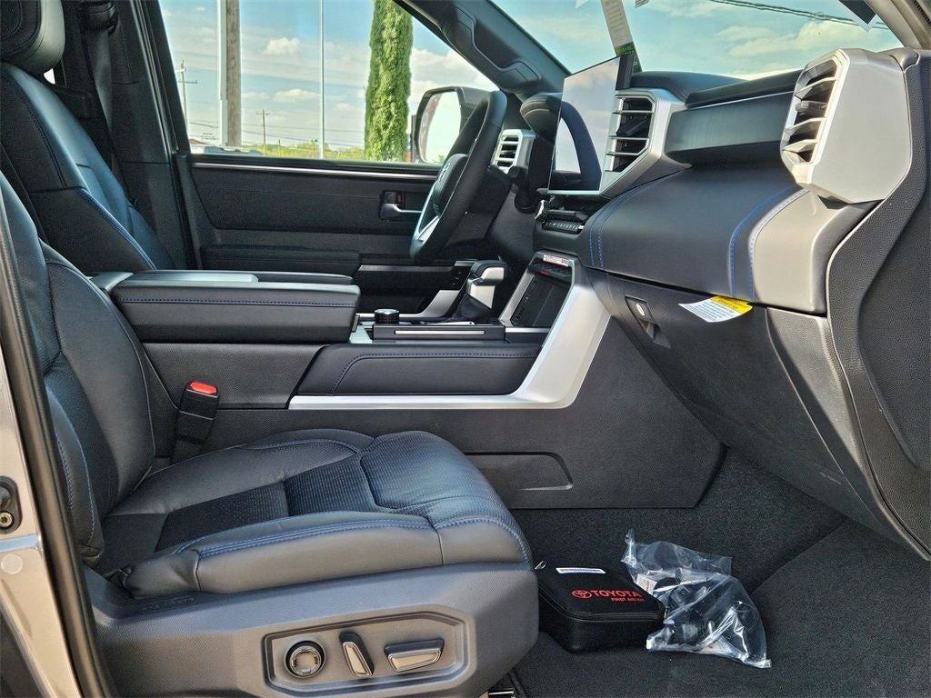 2025 Toyota Tundra Platinum