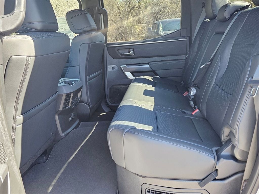 2025 Toyota Tundra Hybrid Platinum