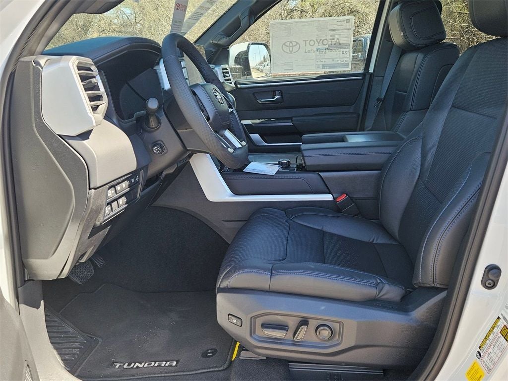 2025 Toyota Tundra Hybrid Platinum