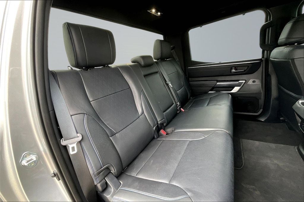 2025 Toyota Tundra Hybrid Platinum