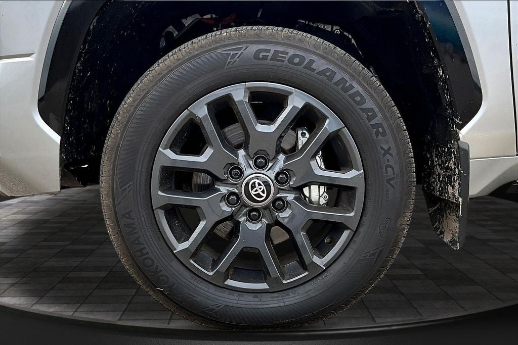 2025 Toyota Tundra Hybrid Platinum