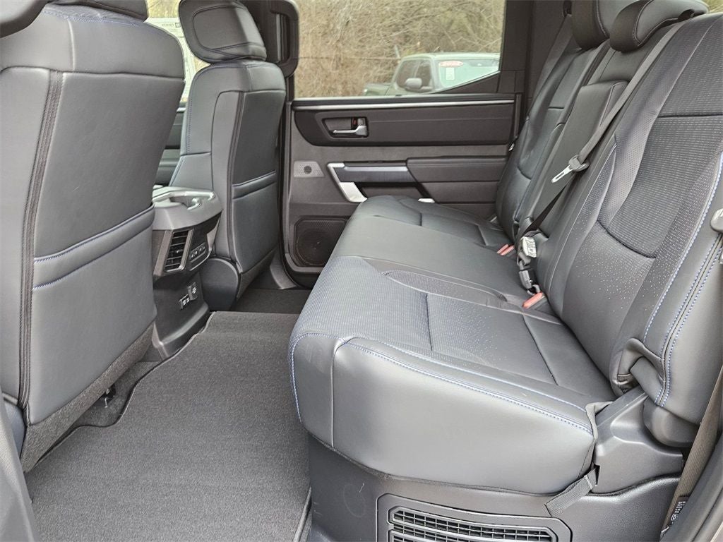 2025 Toyota Tundra Hybrid Platinum