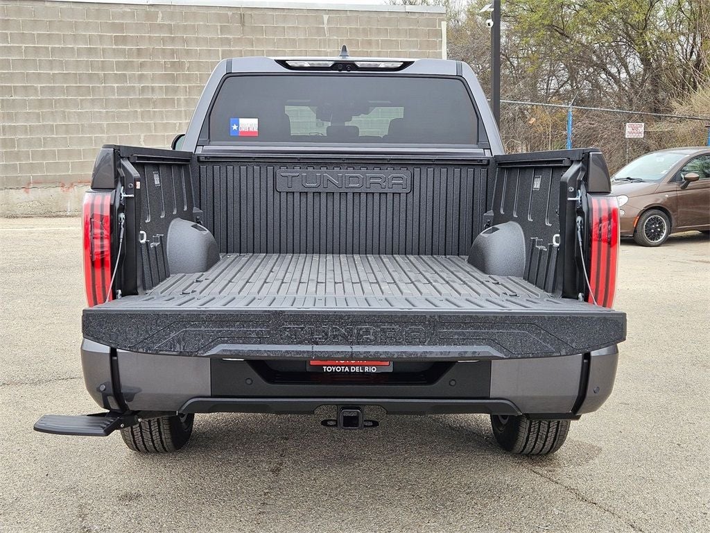 2025 Toyota Tundra Hybrid Platinum