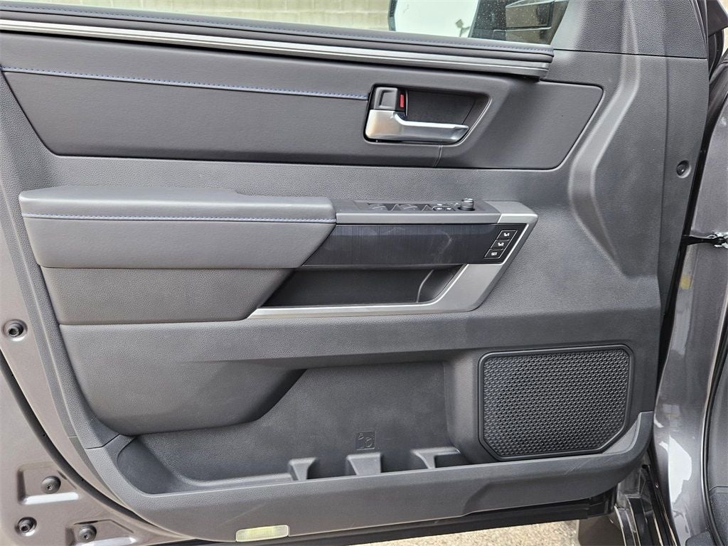 2025 Toyota Tundra Hybrid Platinum