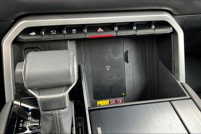 2025 Toyota Sequoia Platinum