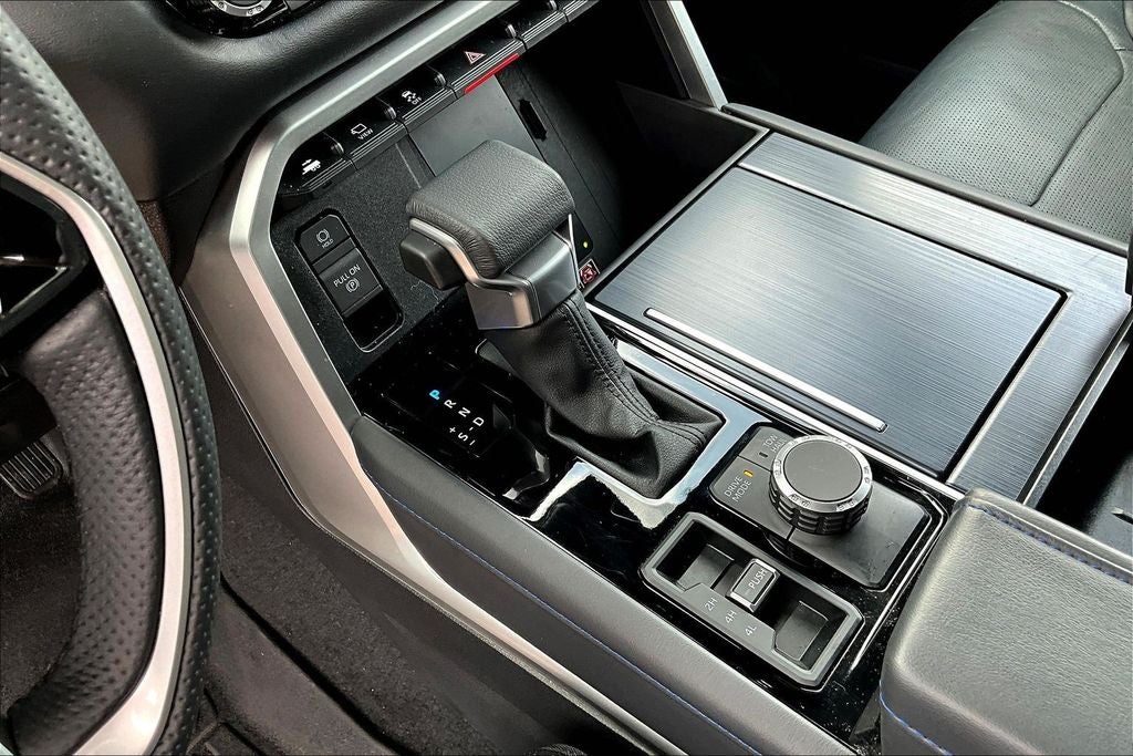 2025 Toyota Sequoia Platinum