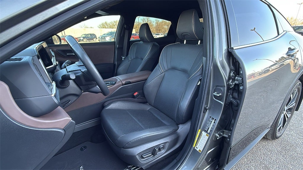 2023 Toyota Crown Limited