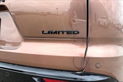 2026 Toyota Crown Signia Limited