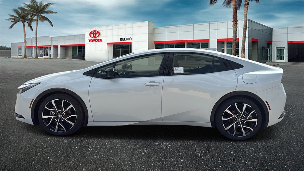 2025 Toyota Prius Plug-In Hybrid XSE