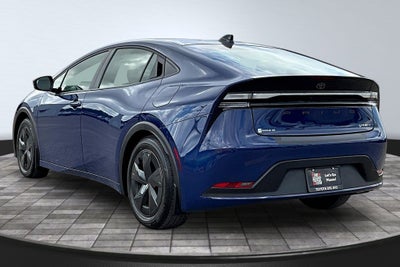 2026 Toyota Prius Plug-In Hybrid SE