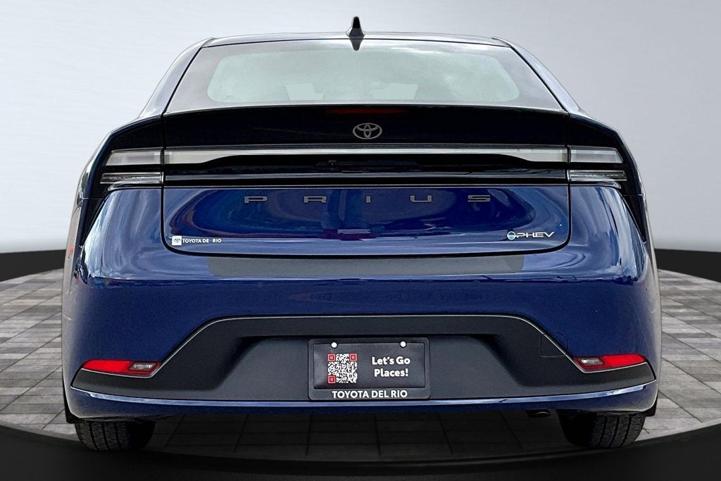 2026 Toyota Prius Plug-In Hybrid SE