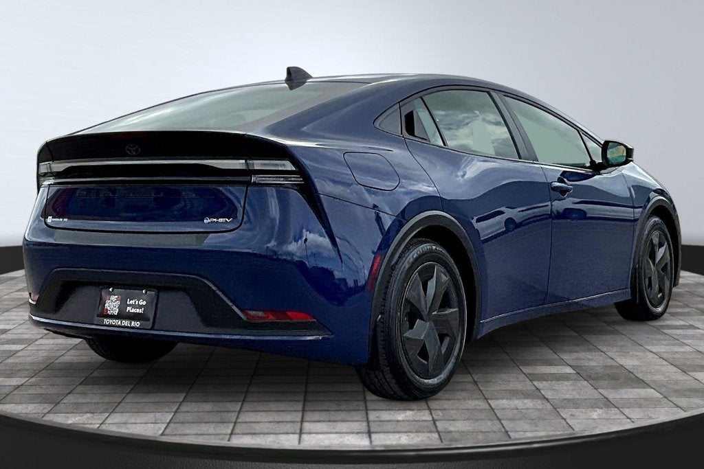 2026 Toyota Prius Plug-In Hybrid SE