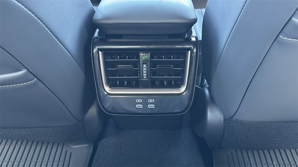 2026 Toyota Crown Platinum