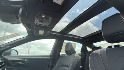 2025 Toyota Crown Platinum