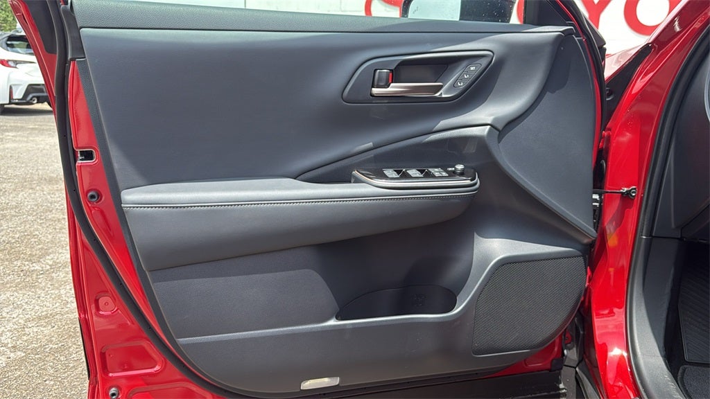 2025 Toyota Crown Platinum