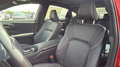 2025 Toyota Crown Platinum