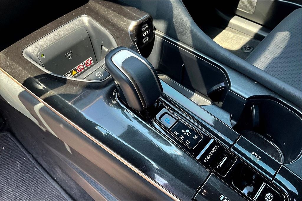 2025 Toyota Crown Platinum