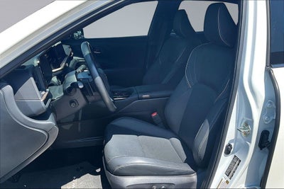 2025 Toyota Crown Platinum