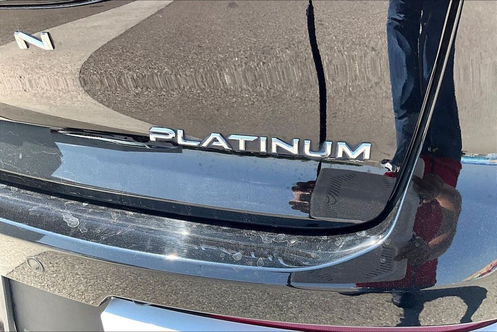 2025 Toyota Crown Platinum