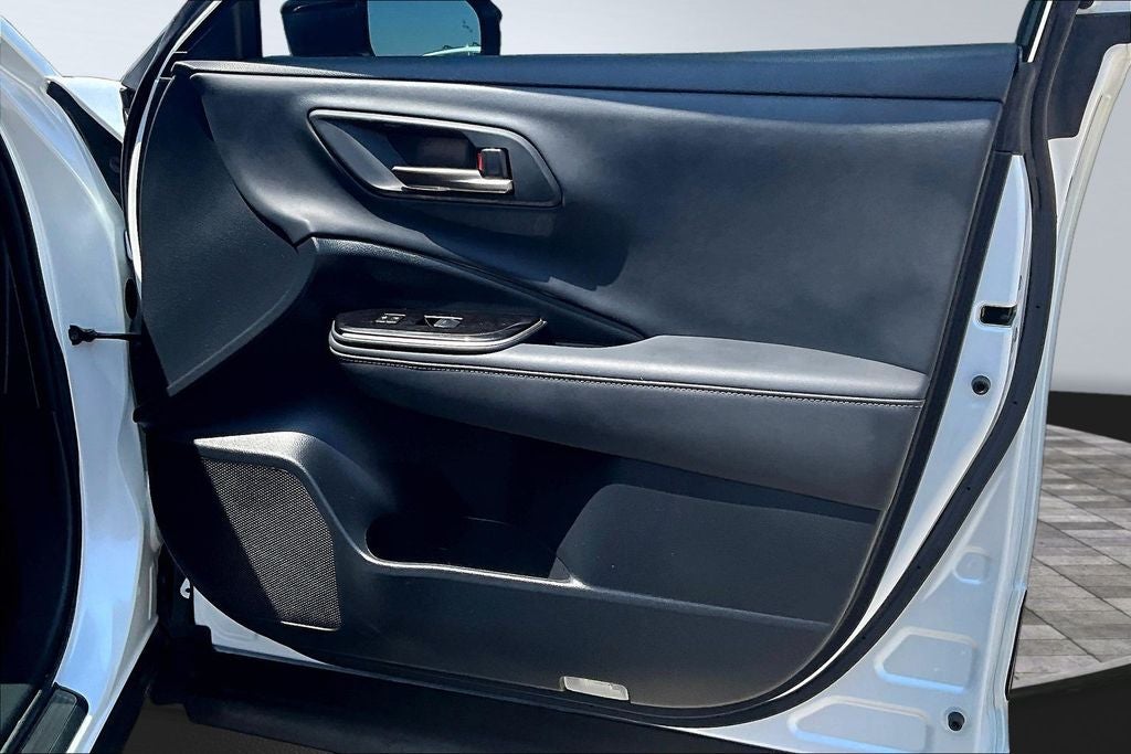 2025 Toyota Crown Platinum