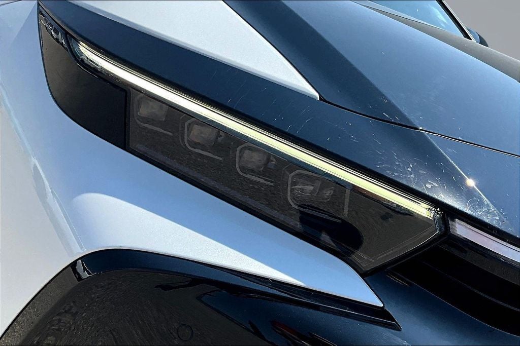 2025 Toyota Crown Platinum