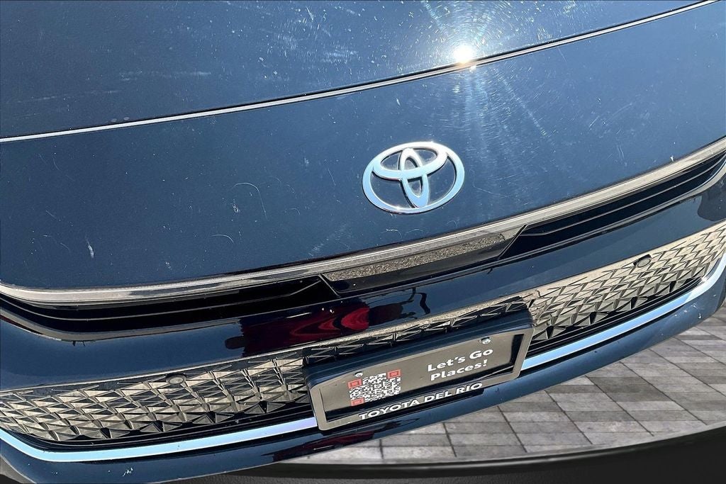 2025 Toyota Crown Platinum