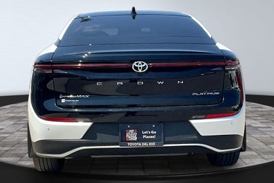 2025 Toyota Crown Platinum