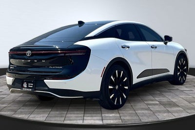 2025 Toyota Crown Platinum