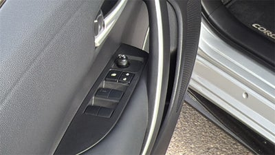 2025 Toyota Corolla Hybrid SE