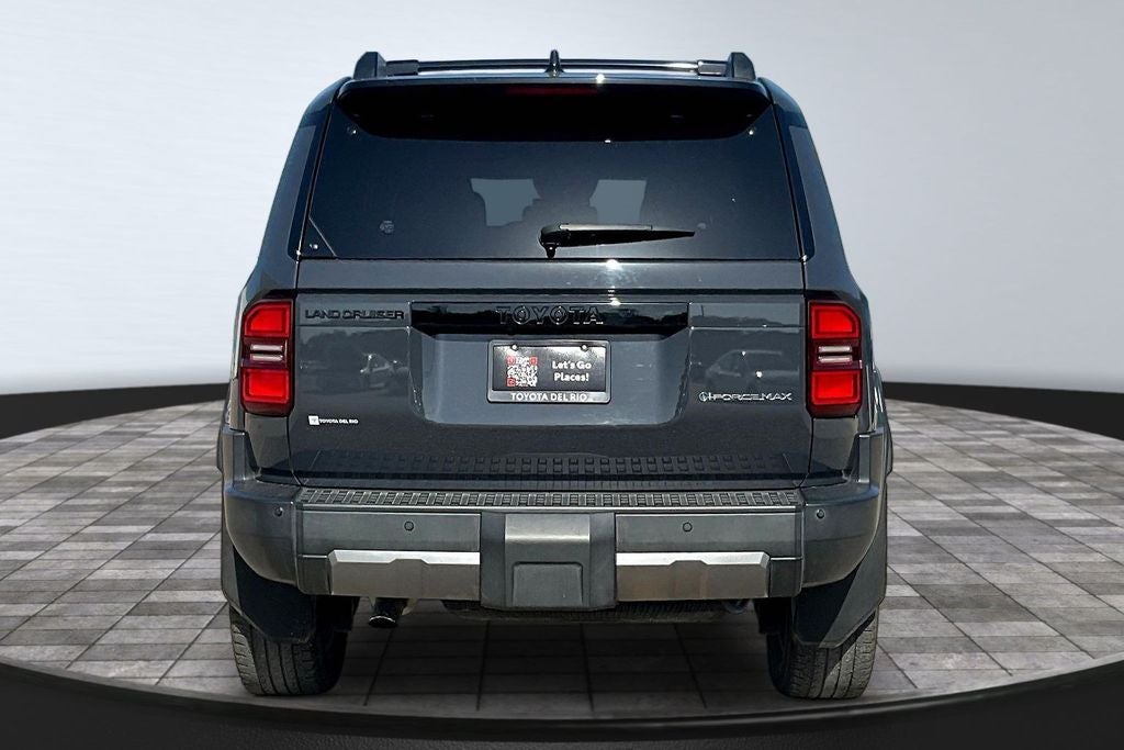 2025 Toyota Land Cruiser Base
