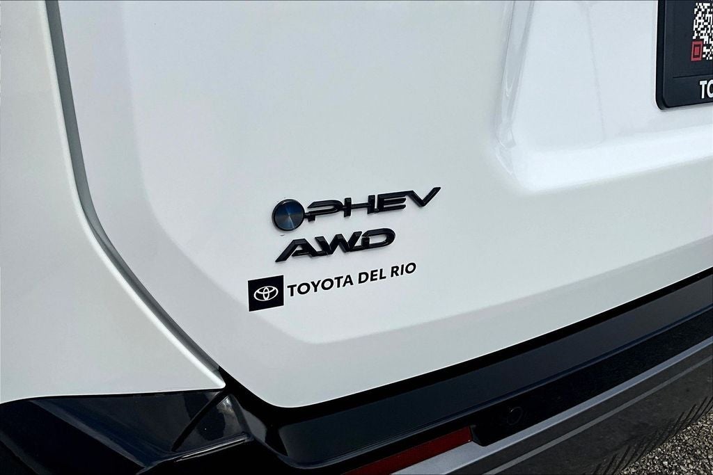 2026 Toyota RAV4 Plug-In Hybrid SE