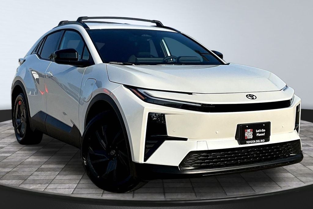 2026 Toyota C-HR SE