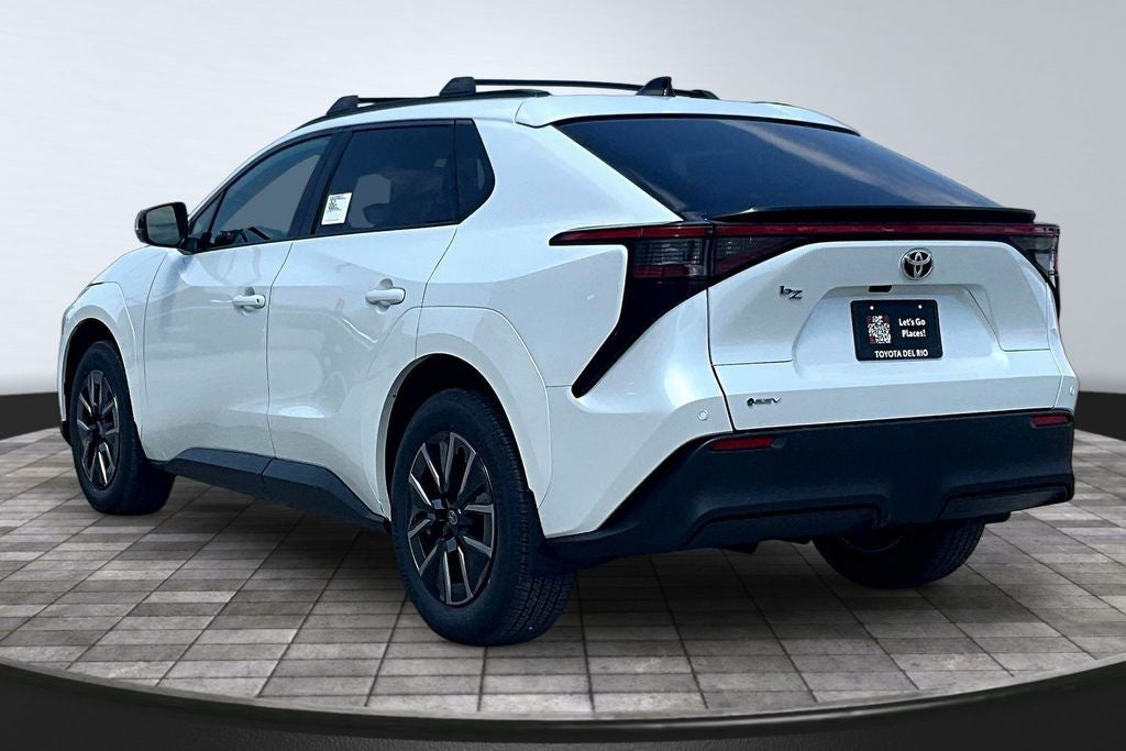 2026 Toyota bZ XLE Plus