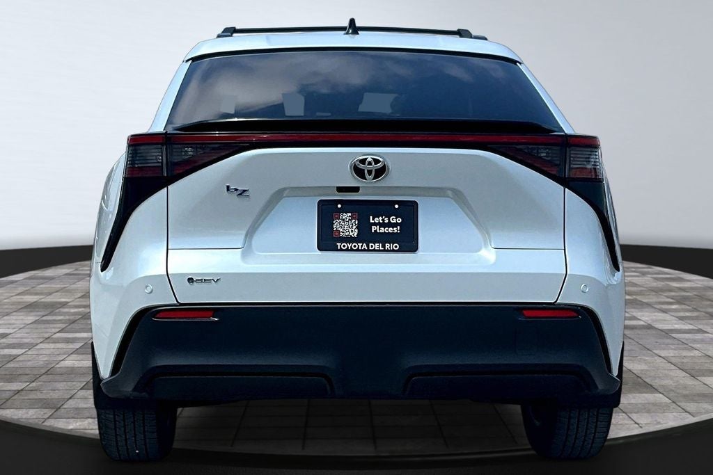 2026 Toyota bZ XLE Plus