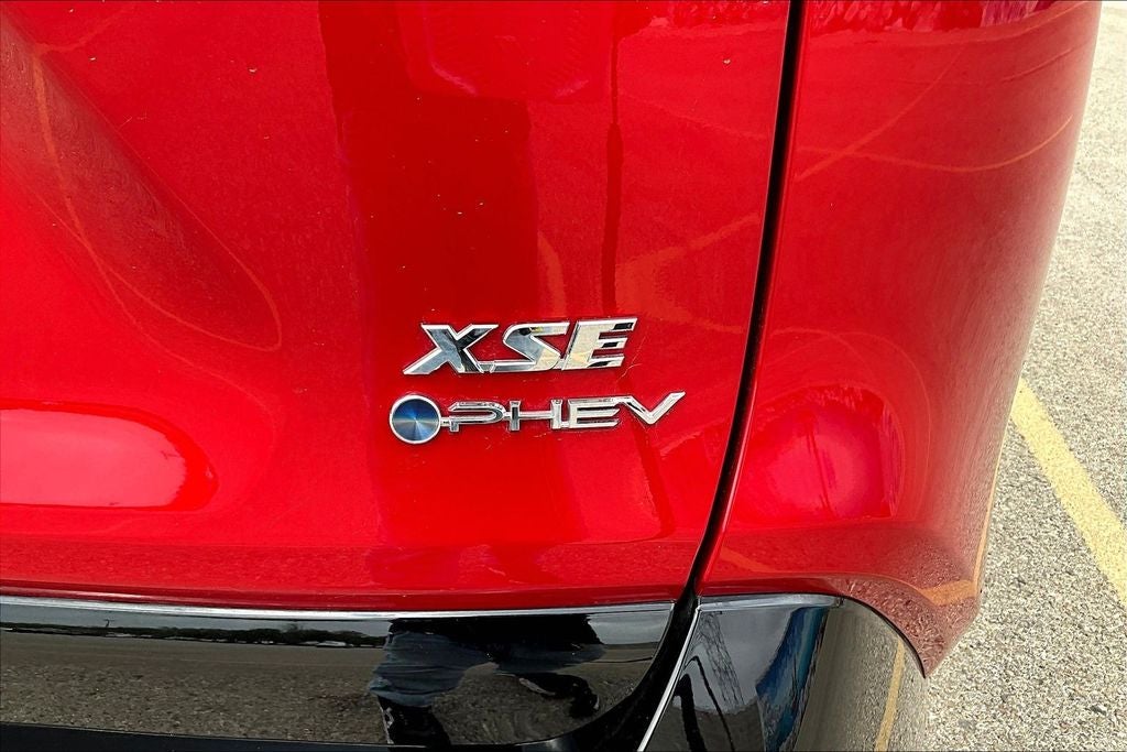 2025 Toyota RAV4 Plug-In Hybrid XSE
