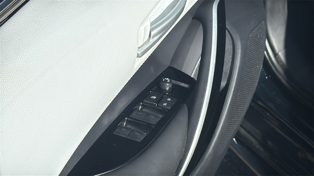 2022 Toyota Corolla Hatchback XSE