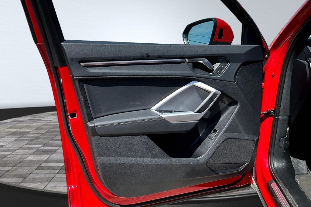 2025 Audi Q3 Premium S Line quattro