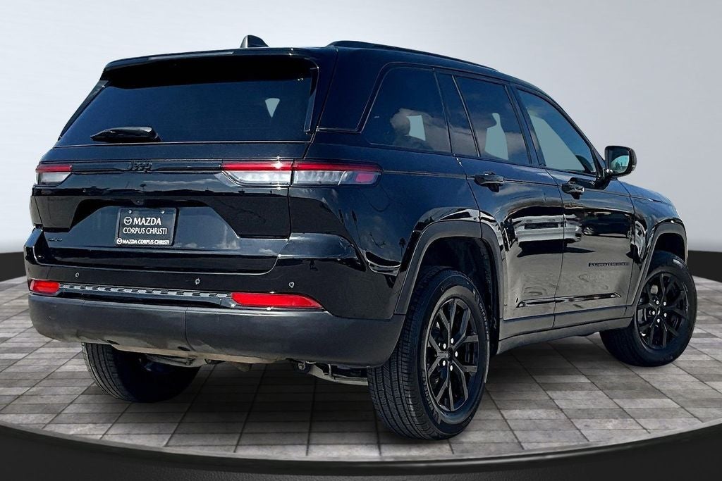 2025 Jeep Grand Cherokee Altitude