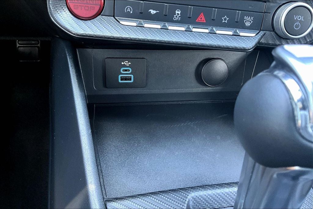 2024 Ford Mustang EcoBoost