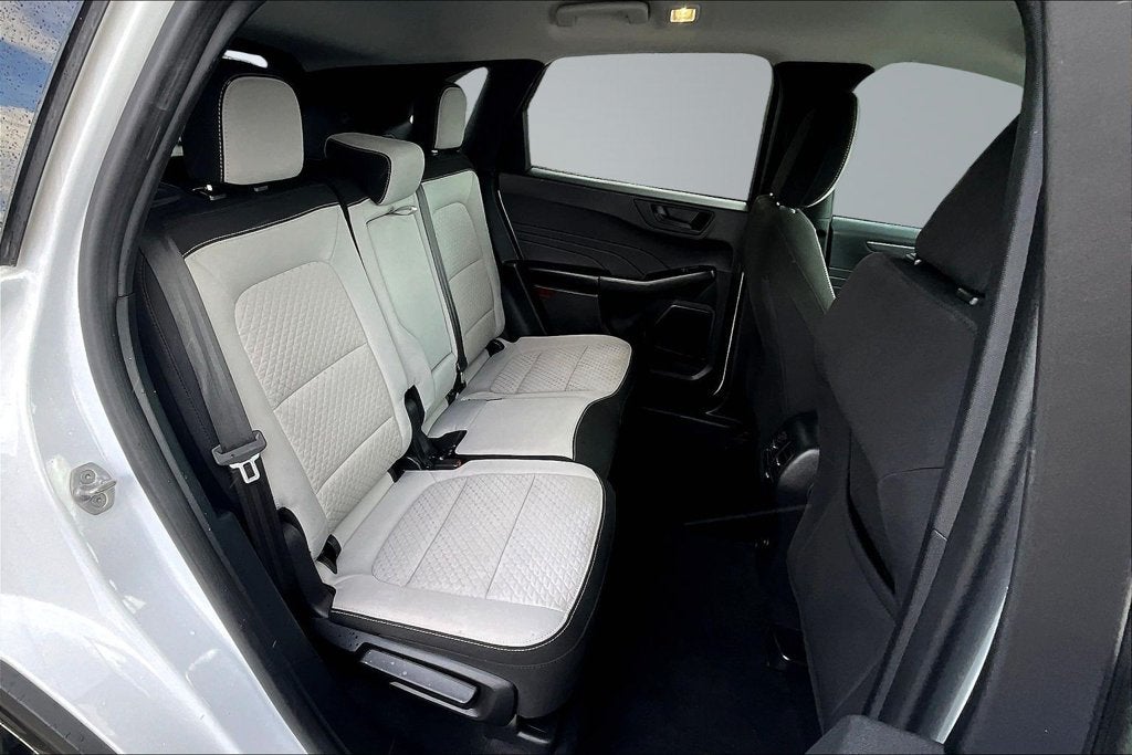2023 Ford Escape Hybrid Active