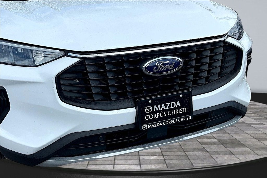 2023 Ford Escape Hybrid Active