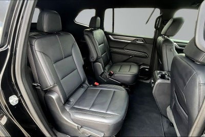 2024 GMC Acadia Elevation